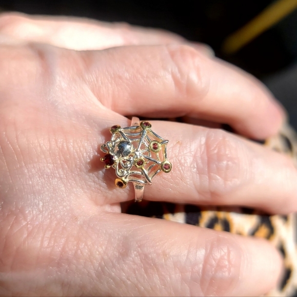Red Tourmaline & Garnet sleek sterling spider 🕷 on 🕸 web ring sz 8 - Picture 8 of 14